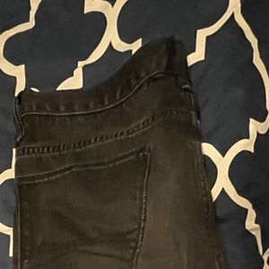 Brand new Express black jeans 32 x 30